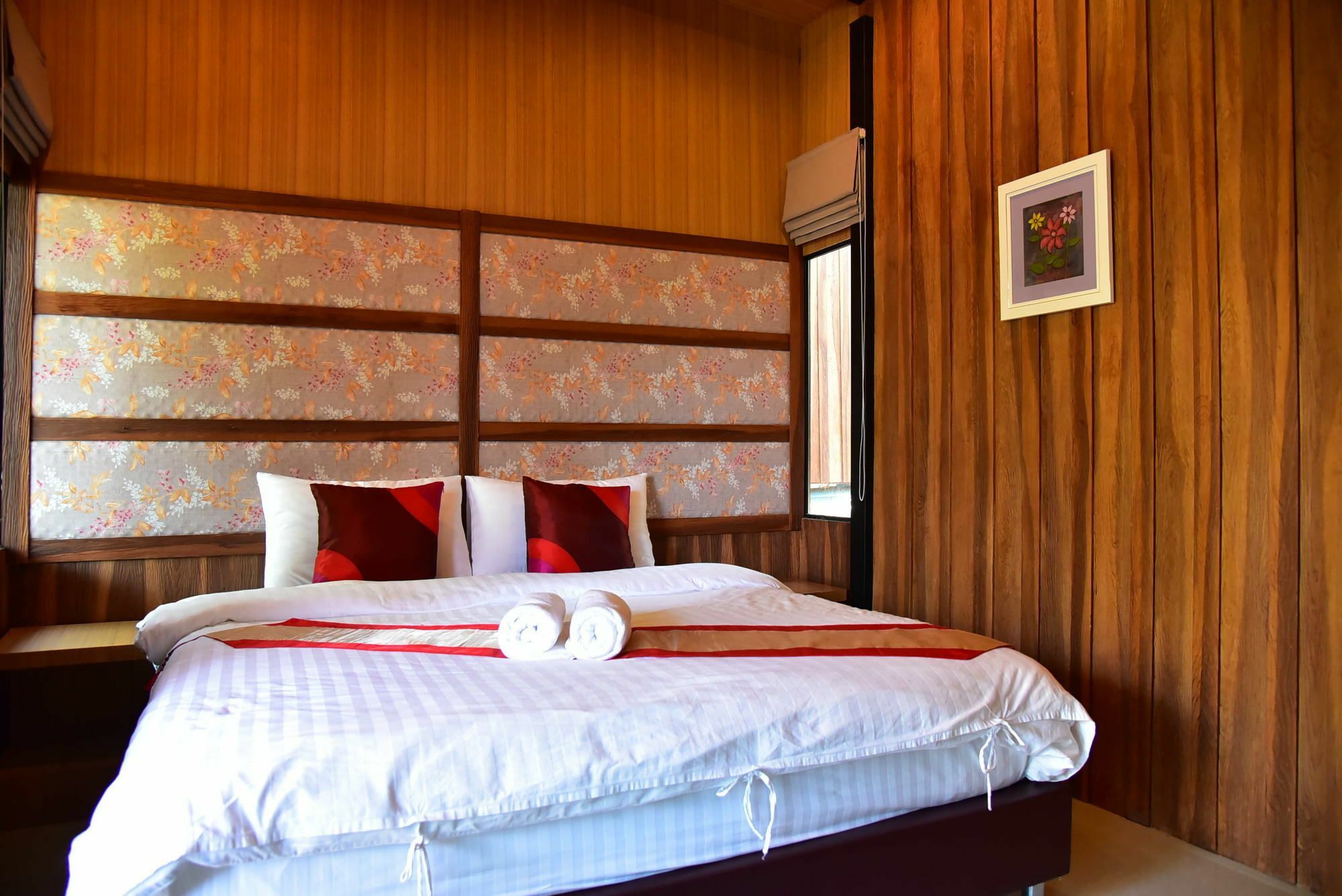 Dusit Talai Resort Nong Nam Daeng Exterior photo