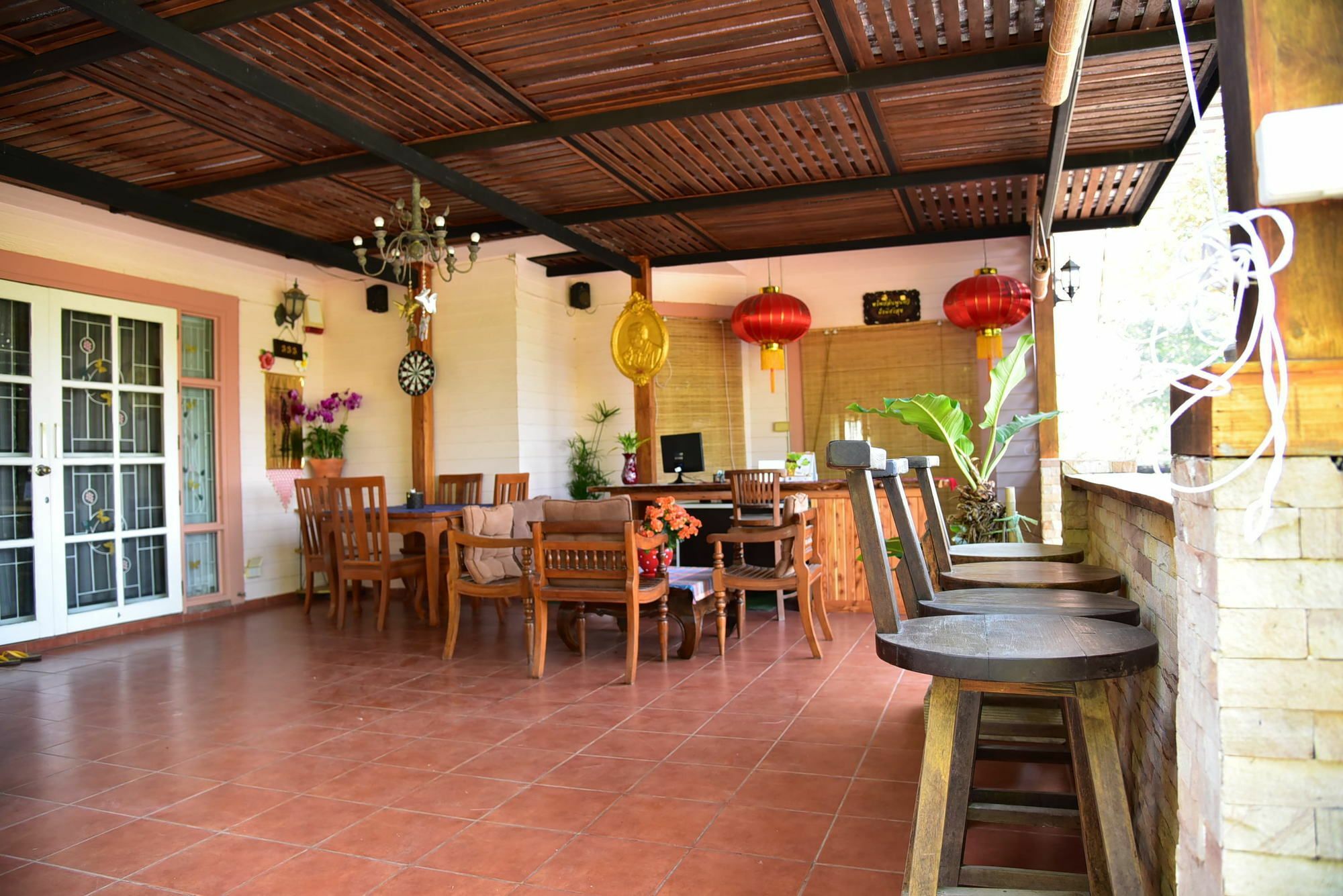 Dusit Talai Resort Nong Nam Daeng Exterior photo